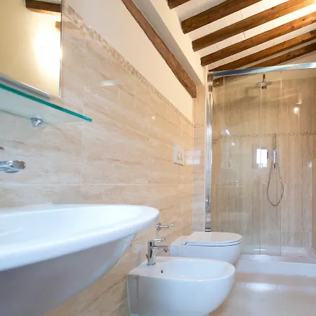 Palazzo Piccolomini *