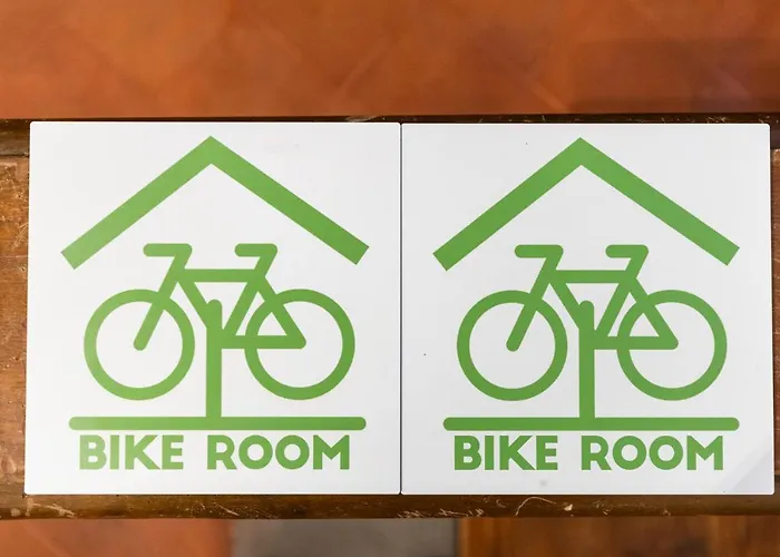 Palazzo Piccolomini Daire Siena